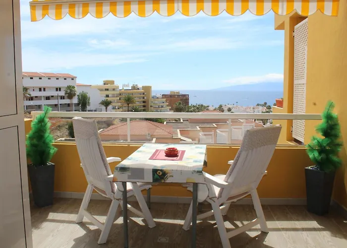 Vaso Rojo Vista Mar Daire Costa Adeje