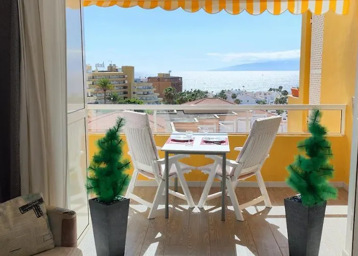 Vaso Rojo Vista Mar Адехе